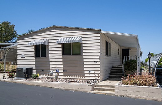 1490 S. Orange Ave. #123 El Cajon, CA 92020